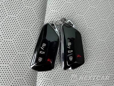 2021 Volkswagen ID.4 1st Edition - zdjęcie 15 z 18 - miniatura