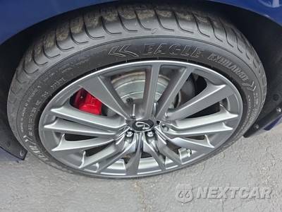 2019 INFINITI RED SPORT - zdjęcie 11 z 24 - miniatura