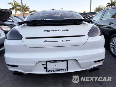 2012 Porsche Panamera - zdjęcie 8 z 16 - miniatura
