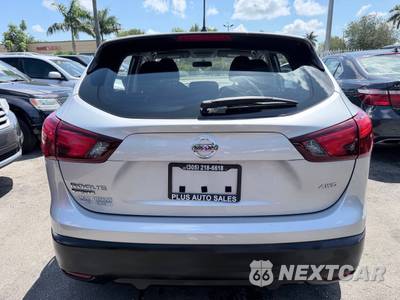2019 Nissan Rogue Sport S - zdjęcie 7 z 16 - miniatura