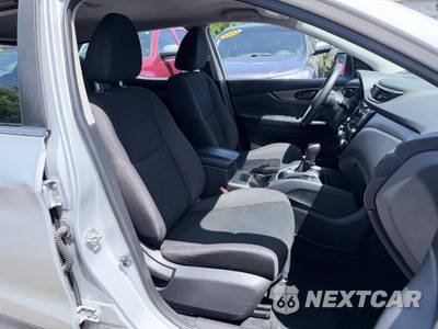 2019 Nissan Rogue Sport S - zdjęcie 10 z 16 - miniatura