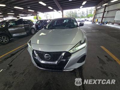 2020 Nissan Maxima SV - zdjęcie 2 z 18 - miniatura