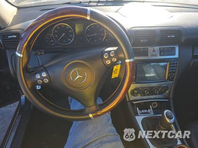 2006 Mercedes-Benz C 230 - zdjęcie 10 z 18 - miniatura