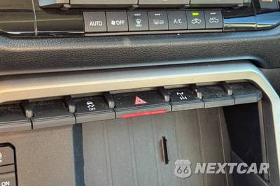 2024 Toyota Tundra SR5 Crew Cab Medium Bed - zdjęcie 33 z 42 - miniatura