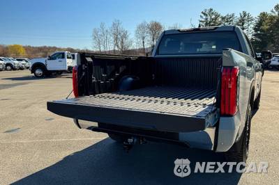 2024 Toyota Tundra SR5 Crew Cab Medium Bed - zdjęcie 18 z 42 - miniatura