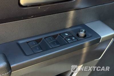 2024 Toyota Tundra SR5 Crew Cab Medium Bed - zdjęcie 24 z 42 - miniatura