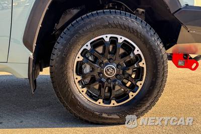 2024 Toyota Tundra SR5 Crew Cab Medium Bed - zdjęcie 10 z 42 - miniatura