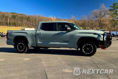 2024 Toyota Tundra SR5 Crew Cab Medium Bed - zdjęcie 2 z 42 - miniatura