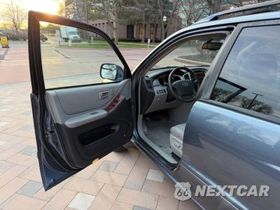 2005 Toyota Highlander Limited w/3rd Row - zdjęcie 49 z 86 - miniatura