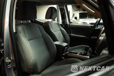 2021 Toyota Tacoma SR5 Crew Cab Long Bed - zdjęcie 13 z 26 - miniatura