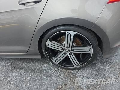 2015 Volkswagen Golf R Hatchback - zdjęcie 11 z 21 - miniatura