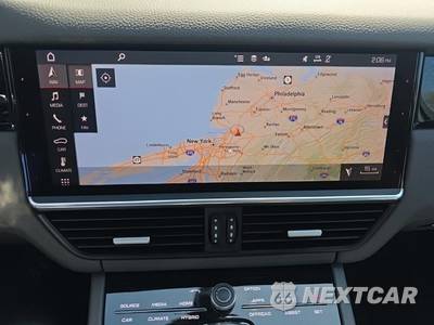 2021 Porsche Cayenne E-Hybrid - zdjęcie 39 z 55 - miniatura