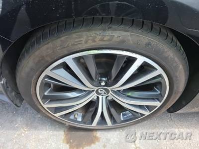 2022 INFINITI LUXE - zdjęcie 10 z 23 - miniatura