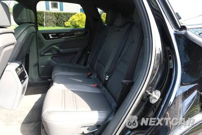 2021 Porsche Cayenne E-Hybrid - zdjęcie 45 z 55 - miniatura