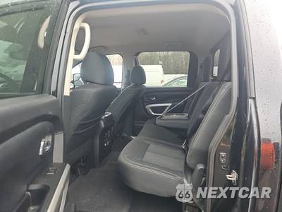 2019 Nissan TITAN XD SV Crew Cab Medium Bed - zdjęcie 13 z 22 - miniatura