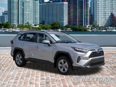2025 Toyota RAV4 XLE - zdjęcie 3 z 43 - miniatura