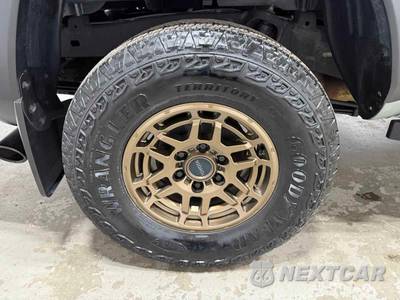 2023 Toyota Tacoma Trail Edition Crew Cab Medium Bed - zdjęcie 7 z 20 - miniatura