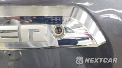 2012 Toyota 4Runner SR5 - zdjęcie 5 z 9 - miniatura