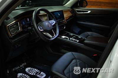 2025 Volkswagen Atlas 2.0T SE w/Technology - zdjęcie 9 z 30 - miniatura