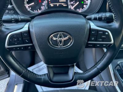 2023 Toyota Highlander LE - zdjęcie 16 z 42 - miniatura