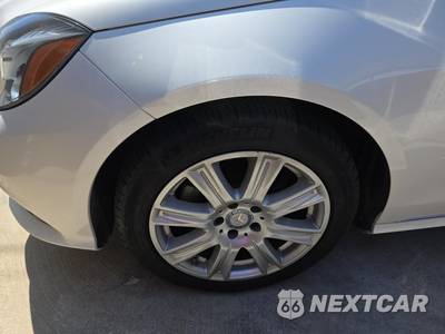 2014 Mercedes-Benz E 350 4MATIC Sedan - zdjęcie 8 z 30 - miniatura