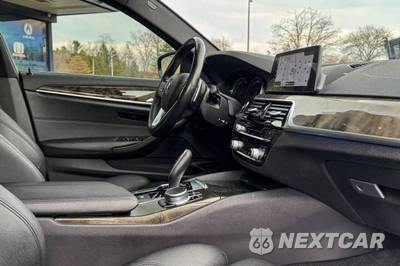 2018 BMW 5 Series Sedan 530i xDrive - zdjęcie 12 z 49 - miniatura
