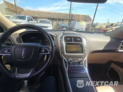 2019 Lincoln Nautilus Select - zdjęcie 11 z 28 - miniatura