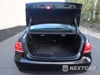 2014 Mercedes-Benz E 350 4MATIC Sedan - zdjęcie 24 z 76 - miniatura