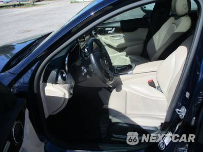 2018 Mercedes-Benz C 300 Sedan - zdjęcie 9 z 22 - miniatura