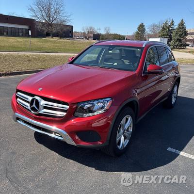 2018 Mercedes-Benz GLC 300 4MATIC - zdjęcie 1 z 44 - miniatura