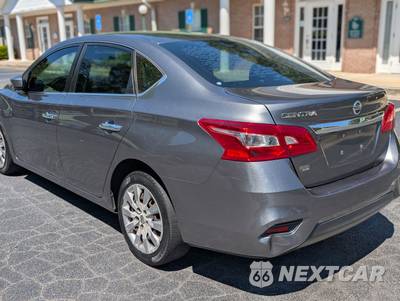 2018 Nissan Sentra S - zdjęcie 10 z 22 - miniatura
