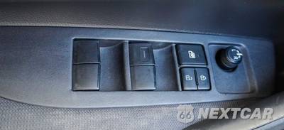 2021 Toyota Corolla LE Sedan - zdjęcie 34 z 38 - miniatura