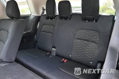 2024 Nissan Pathfinder SV - zdjęcie 18 z 21 - miniatura