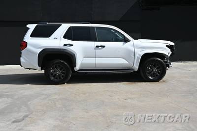 2025 Toyota 4Runner SR5 Sport Utility 4D - zdjęcie 17 z 17 - miniatura