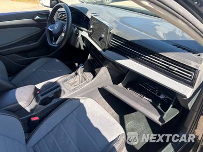 2025 Volkswagen Jetta SE - zdjęcie 5 z 15 - miniatura