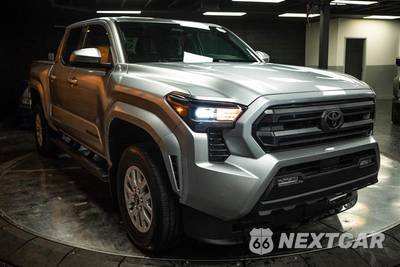 2025 Toyota Tacoma SR5 Crew Cab Medium Bed - zdjęcie 5 z 26 - miniatura