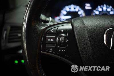 2016 Acura MDX w/Advance & Entertainment Pkgs - zdjęcie 30 z 35 - miniatura