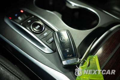 2016 Acura MDX w/Advance & Entertainment Pkgs - zdjęcie 25 z 35 - miniatura