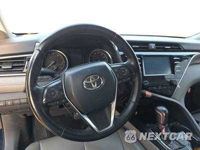 2018 Toyota Camry SE - zdjęcie 11 z 44 - miniatura