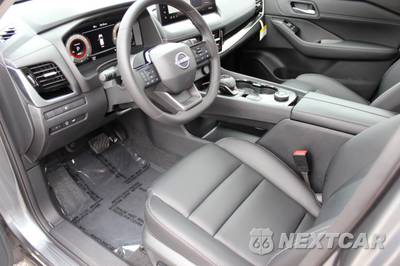 2026 Nissan Rogue SL - zdjęcie 12 z 28 - miniatura