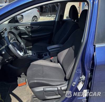 2018 Nissan Rogue Sport S - zdjęcie 9 z 16 - miniatura