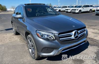 2019 Mercedes-Benz GLC 350e - zdjęcie 3 z 32 - miniatura