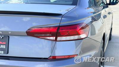 2022 Volkswagen Passat 2.0T R-Line - zdjęcie 46 z 51 - miniatura