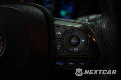 2020 Toyota Corolla LE Sedan - zdjęcie 17 z 26 - miniatura