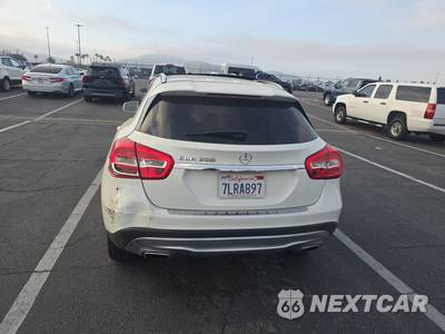 2015 Mercedes-Benz GLA 250 - zdjęcie 5 z 33 - miniatura