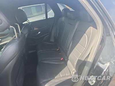 2019 Mercedes-Benz GLC 300 4MATIC - zdjęcie 16 z 21 - miniatura