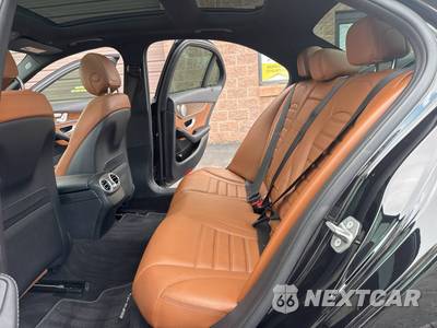 2020 Mercedes-Benz AMG C 43 4MATIC Sedan - zdjęcie 36 z 50 - miniatura