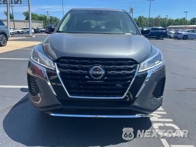 2025 Nissan Kicks Play - zdjęcie 2 z 26 - miniatura