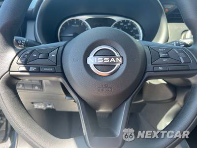 2025 Nissan Kicks Play - zdjęcie 22 z 26 - miniatura