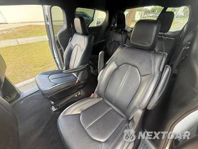 2024 Chrysler Pacifica Hybrid Select S Appearance 121.6" WB - zdjęcie 9 z 13 - miniatura